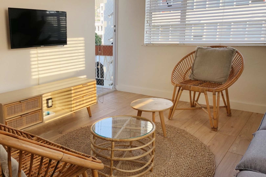 To Let 1 Bedroom Property for Rent in Gardens Western Cape